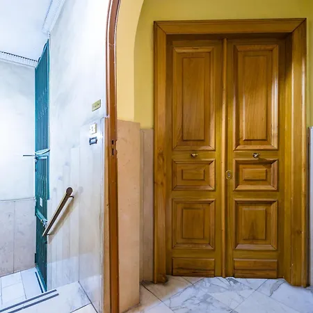 Apartamento Luxury Toledo 22 By Napoliapartments