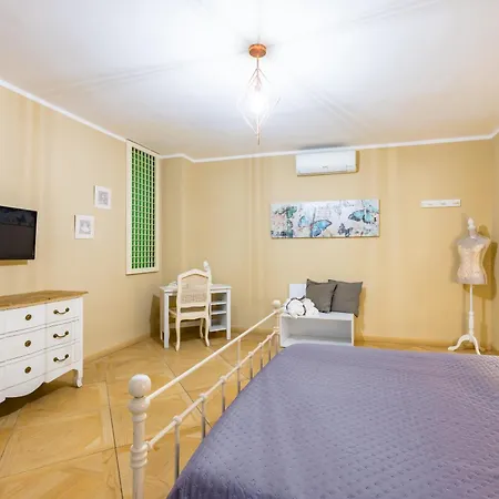 Apartament Luxury Toledo 22 By Napoliapartments Neapol