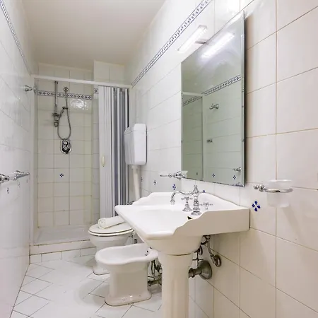 Luxury Toledo 22 By Napoliapartments Apartament Neapol